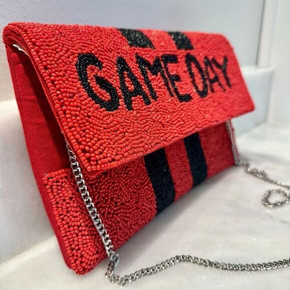NWT Viola Game Day Beaded Chain Strap Clutch Convertible Crossbody Purse Red OS - Picture 3 of 6